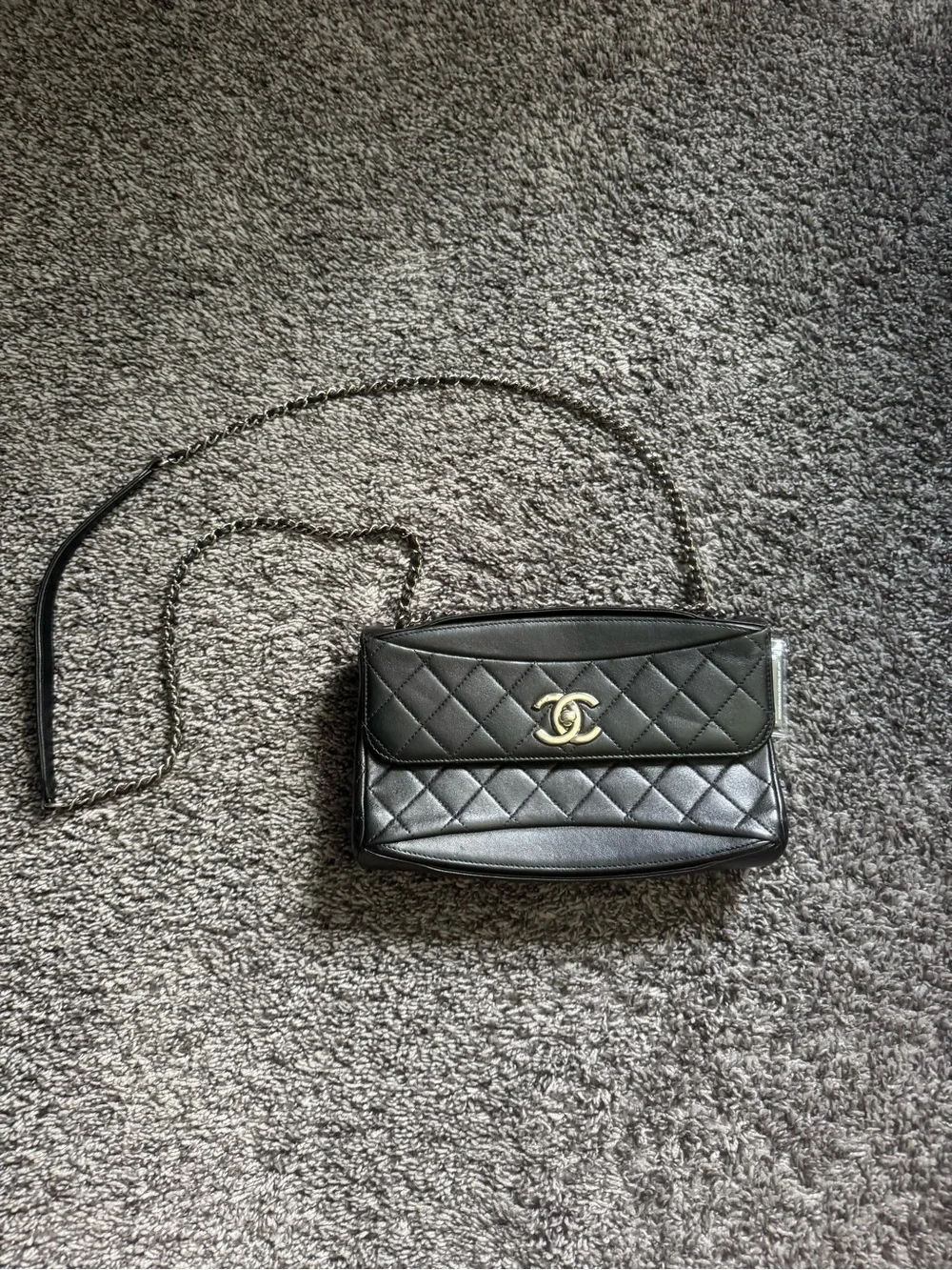 Rare Vintage CHANEL Black Quilted Lambskin Flap Shoulder Bag – 2 Series